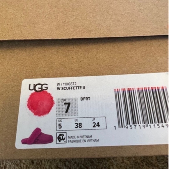 UGG Shoes Ugg Scuffette Slippers Size 7 Poshmark